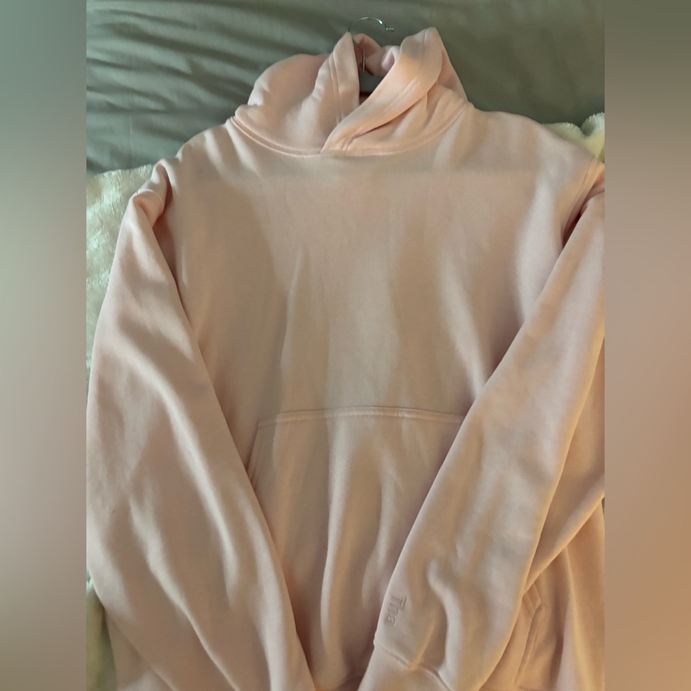 ❌SOLD❌Tna hoodie